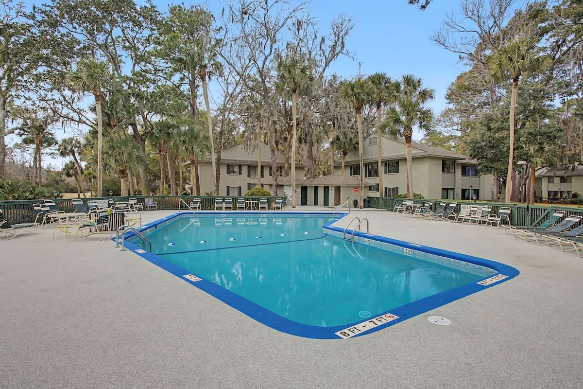 Harbour Master Pool and Sunning Deck