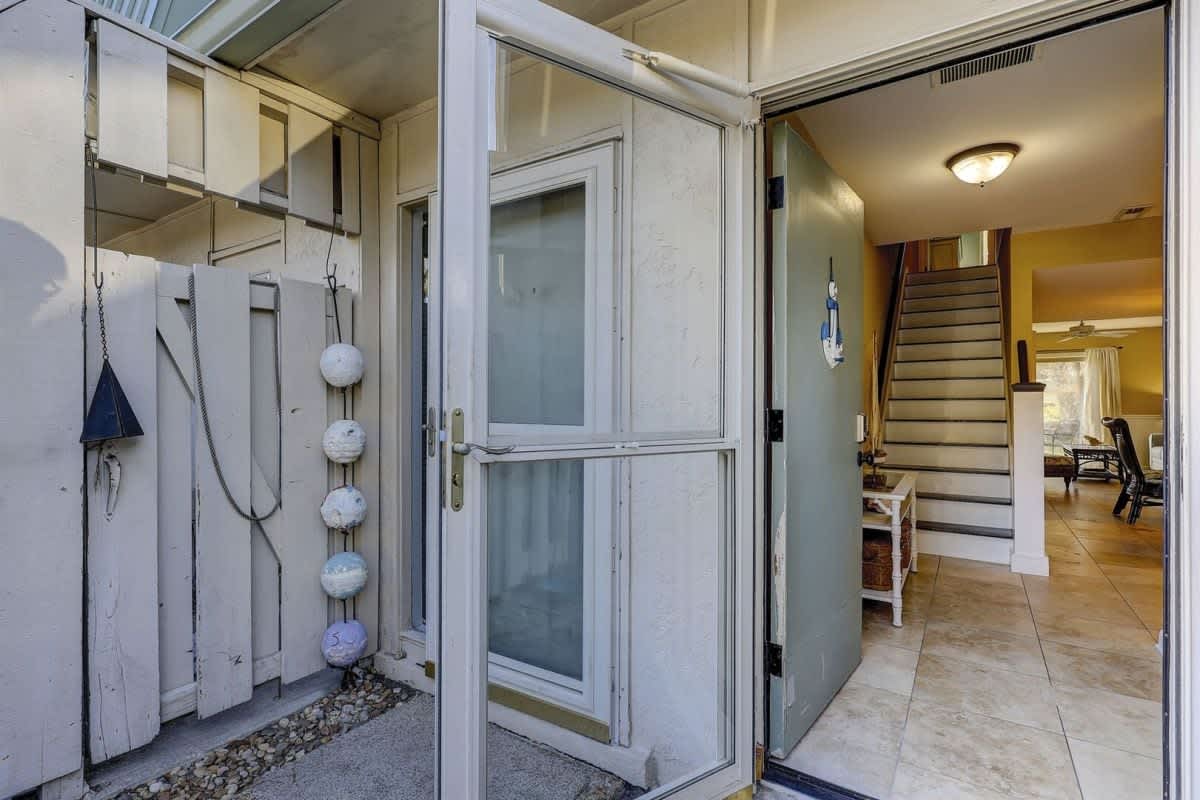 Entry to 13 Hilton Head Cabanas!