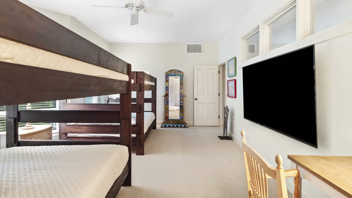 Guest Bedroom with Two Bunk Beds