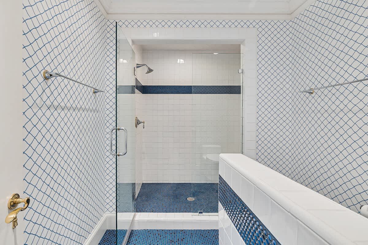 The Blue Suite Bath