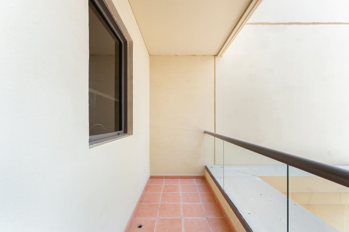 1BR Apartment with Pool & Gym in Dubai - Image 15