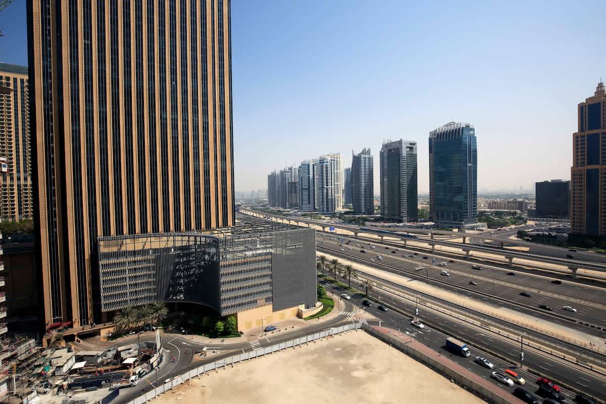 West Avenue: Stylish 1BR near Dubai Attractions - Image 6