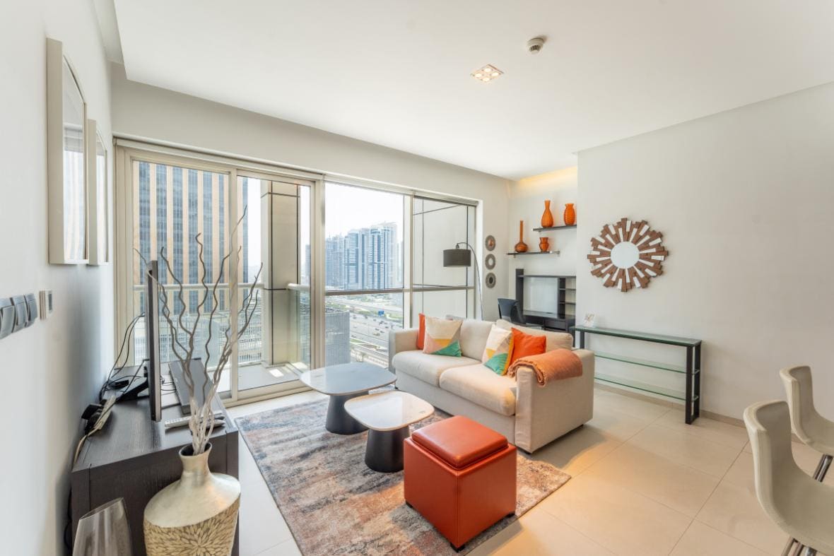 West Avenue: Stylish 1BR near Dubai Attractions - Image 19