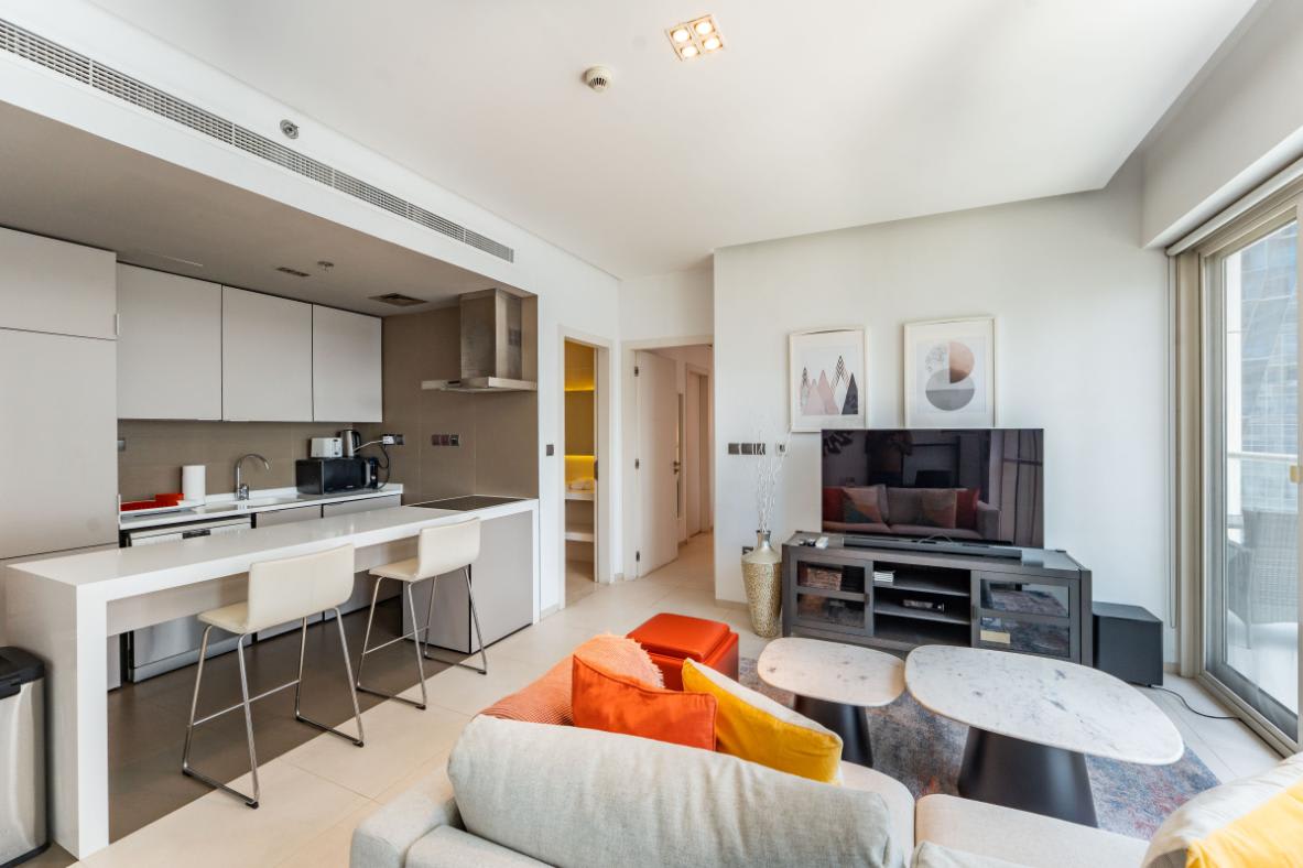 West Avenue: Stylish 1BR near Dubai Attractions - Image 4