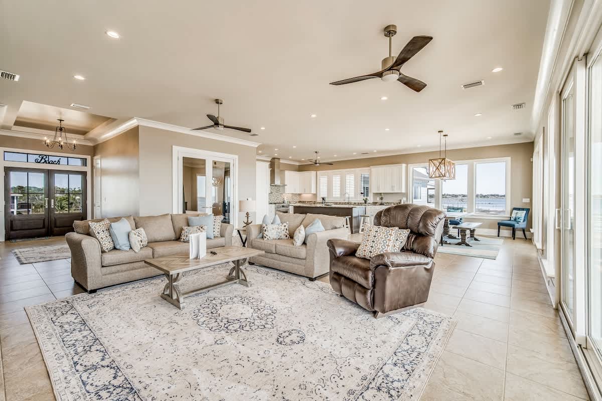 Coastal Bliss Private Beach Stunning Views