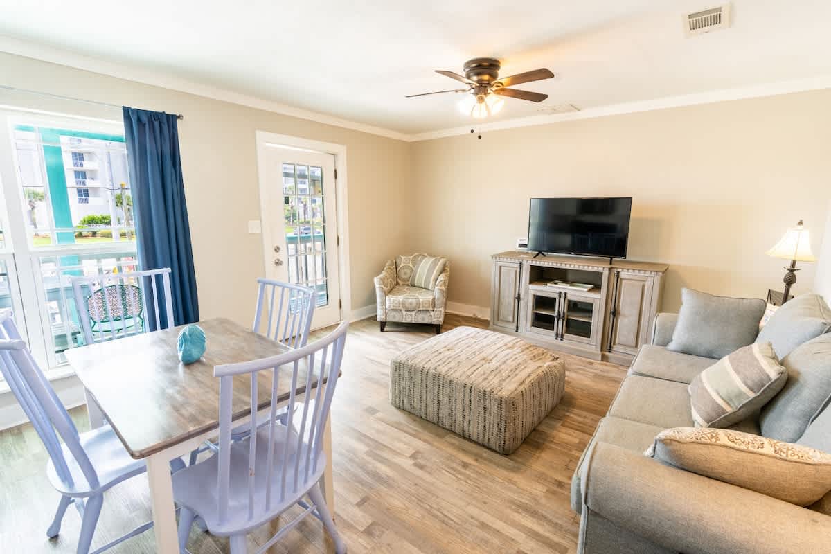 Gulf View Condo Steps to Perdido Beach FloraBama