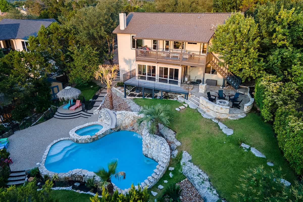 Modern Lake House~Private Pool/Spa~Lake Views — Lago Vista, TX — vacation rental