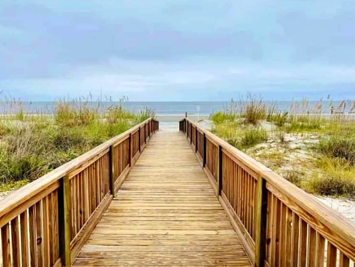 Ocean View! Steps to beach! Remodeled HHBT Condo! — Hilton Head Island, SC — vacation rental