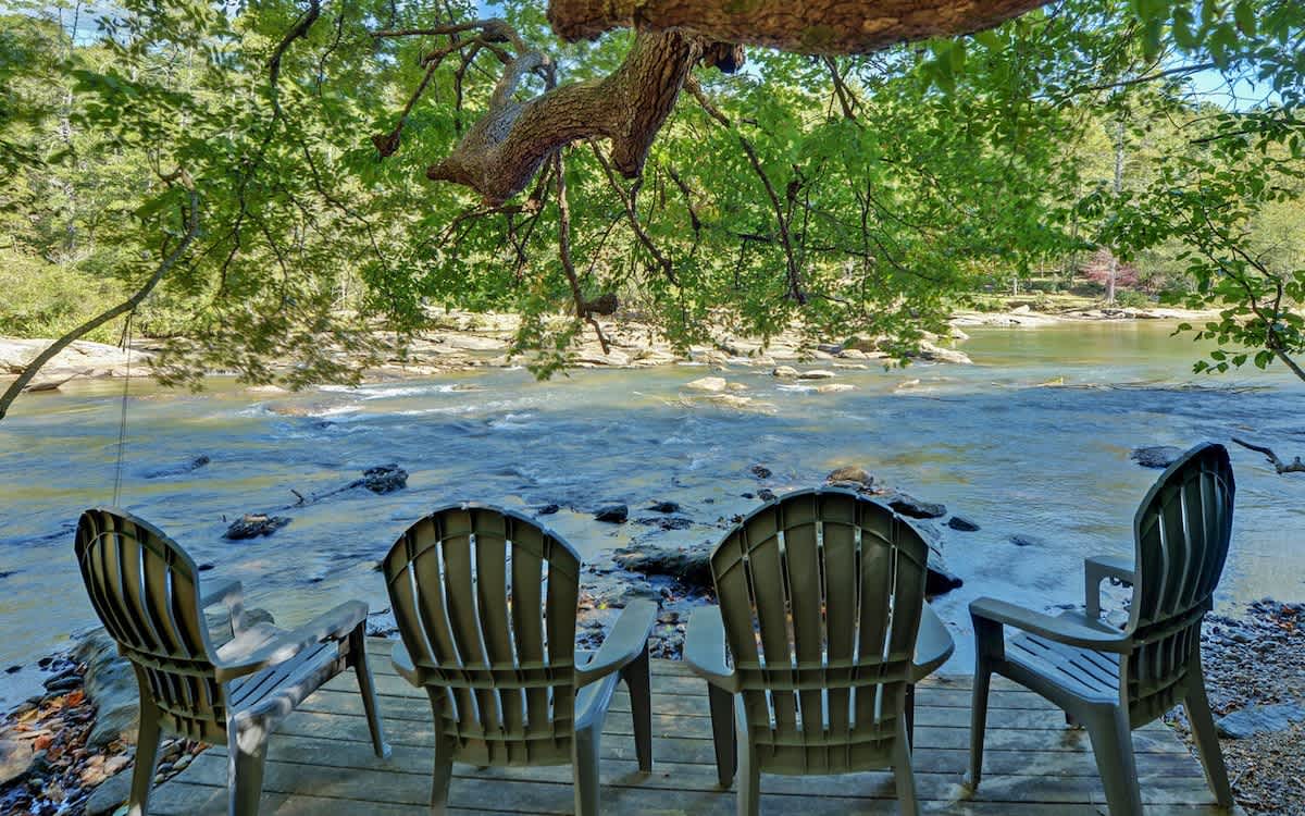 The Ultimate River Getaway #2 LOWER LEVEL — Cleveland, GA — vacation rental