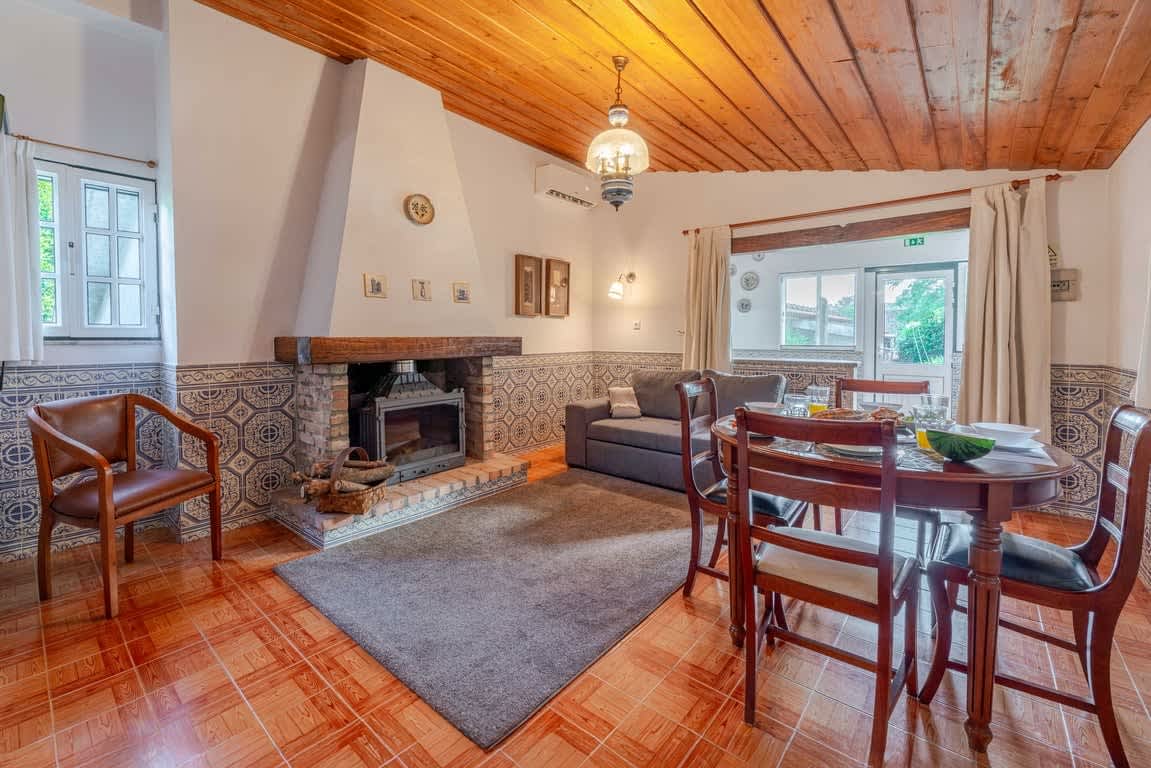 Garden House at Fountain Retreat I Pool & Sports