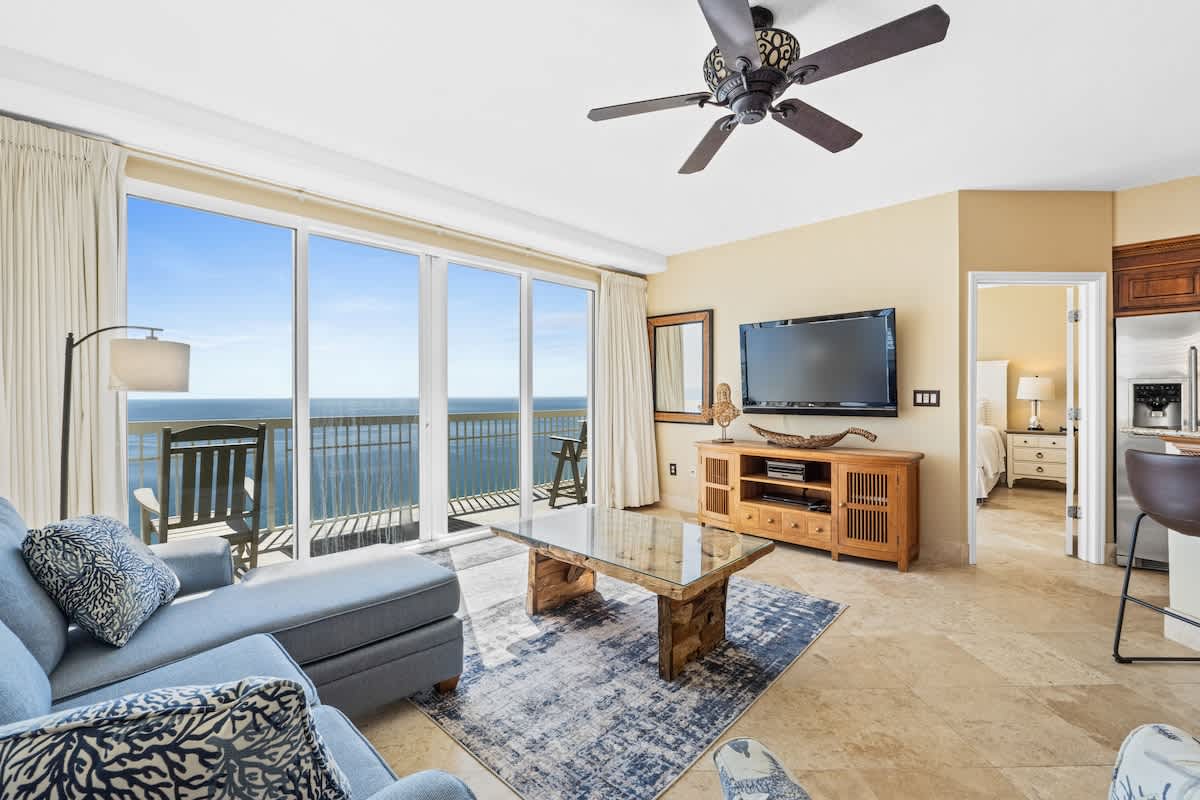 Beautiful beachfront condo with amazing views! — Panama City Beach, FL — vacation rental