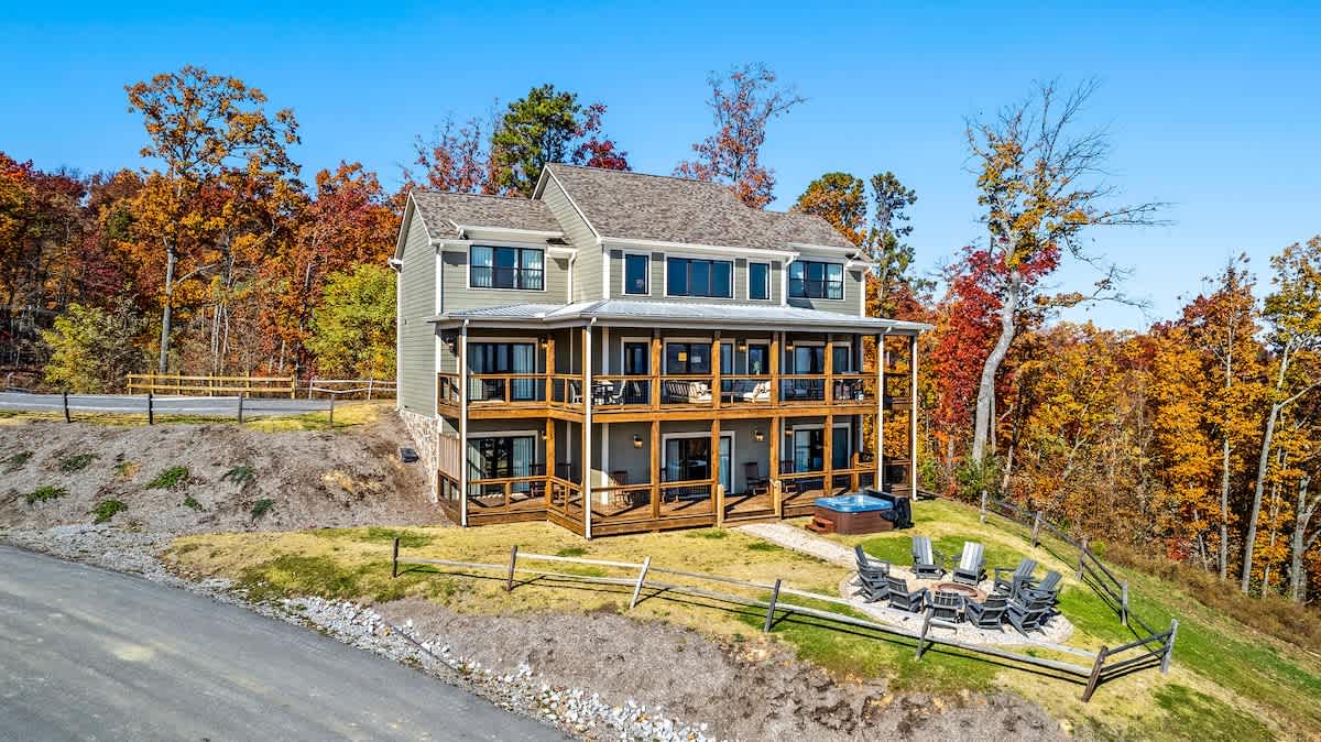 The Lodge 5