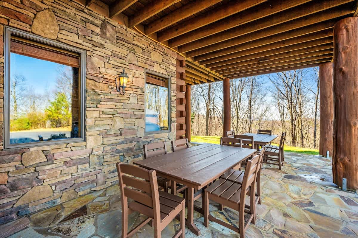 Blue Mountain Lodge 9