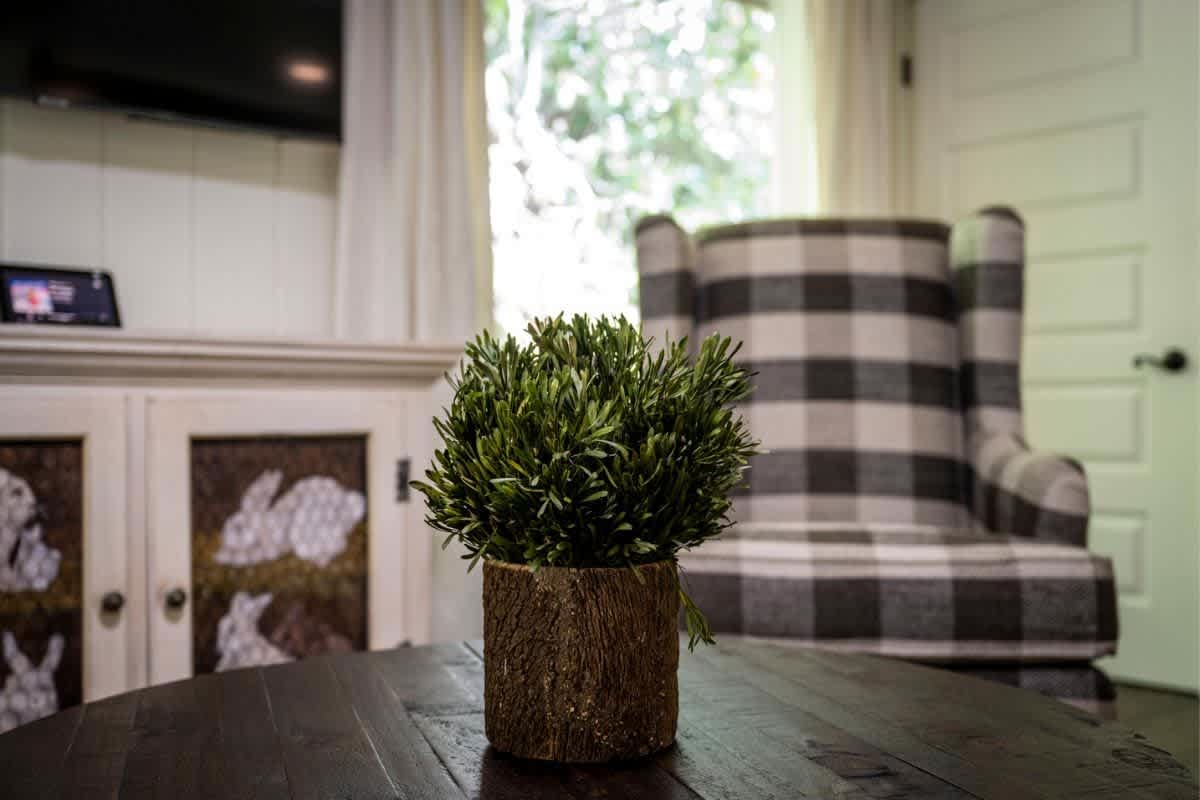 Dogwood Cottage 8
