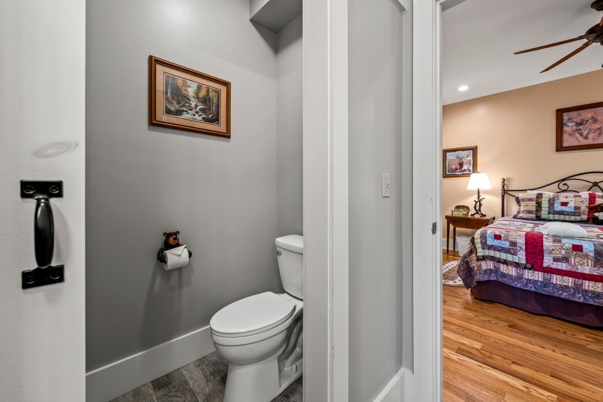 Gatlinburg Manor | Photo 34