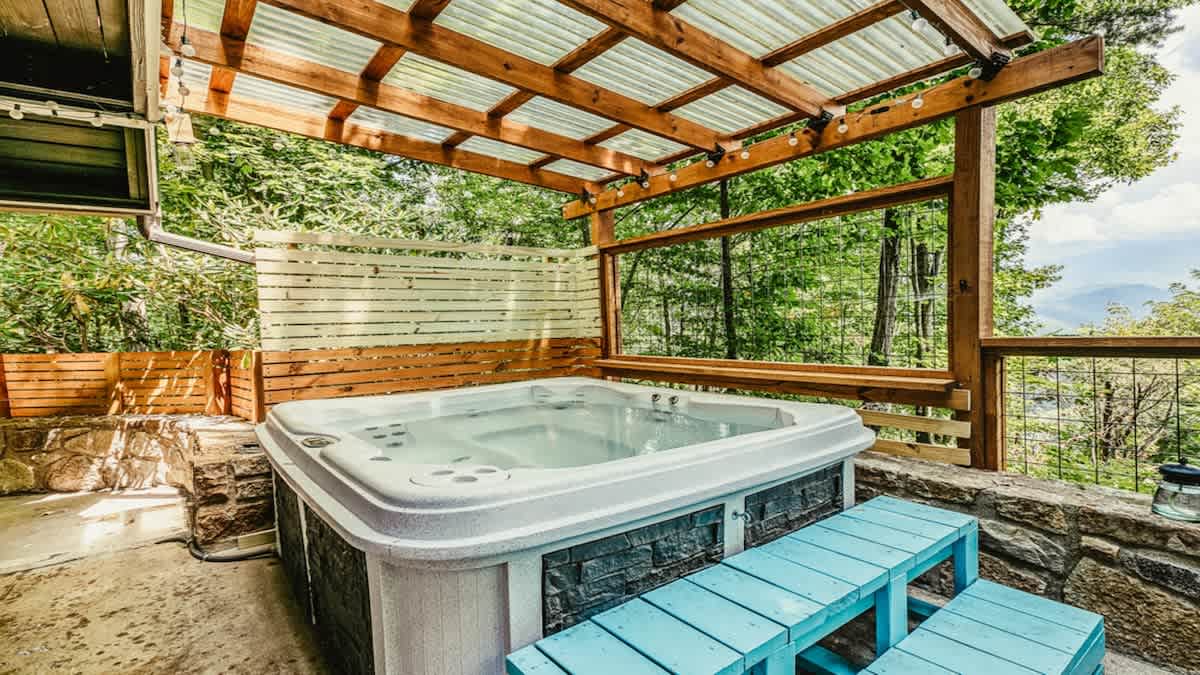 Smoky Chalet 3