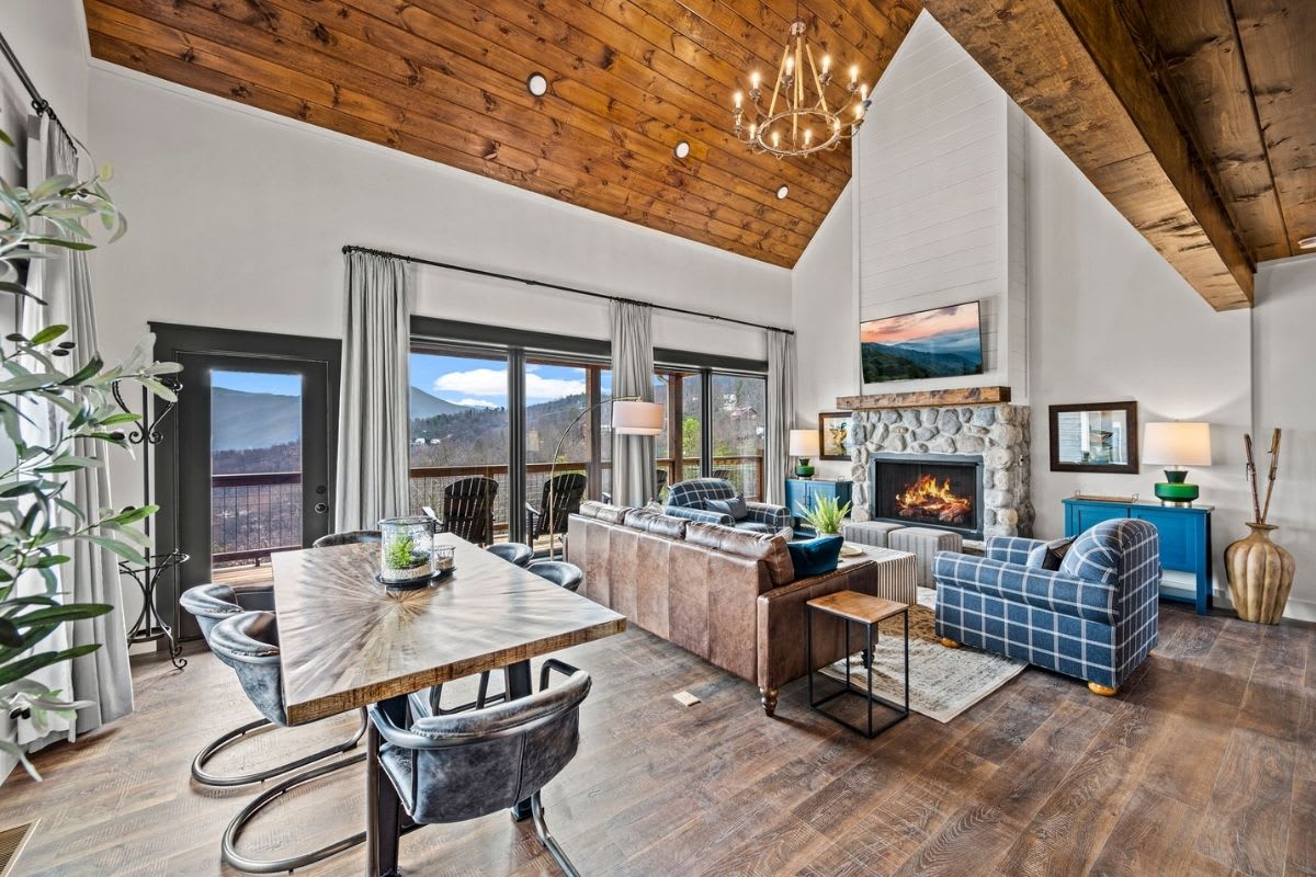 Nestled Inn 5