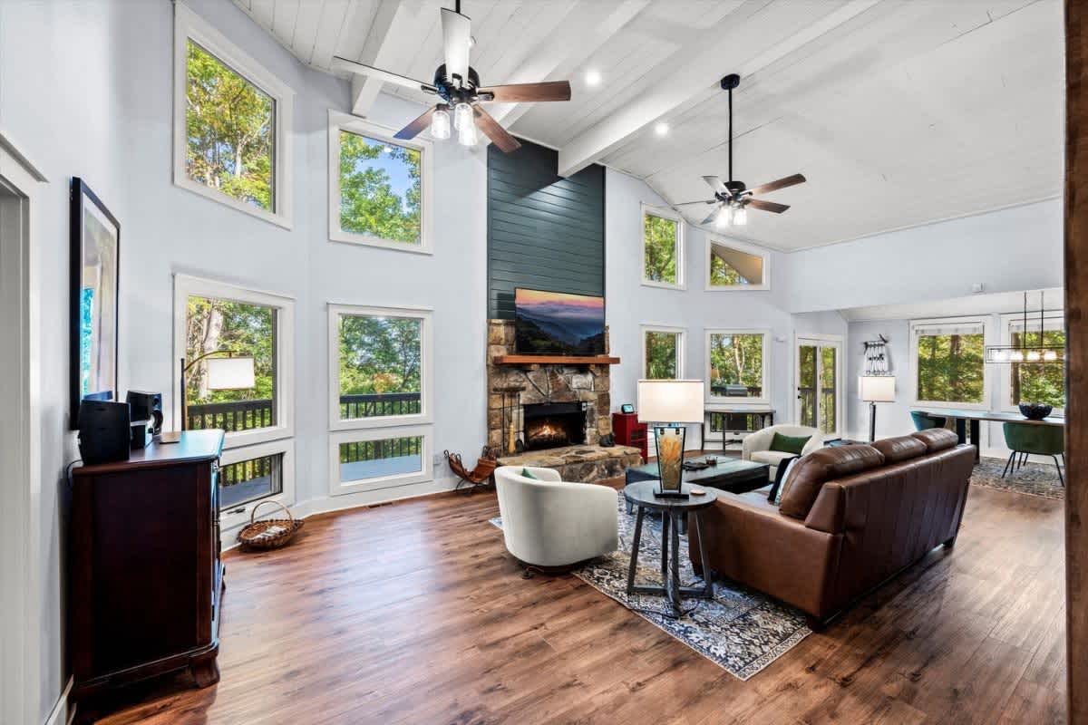 Featured Property Schonblick