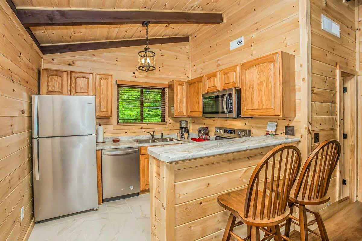 Greenbrier Chalet 8