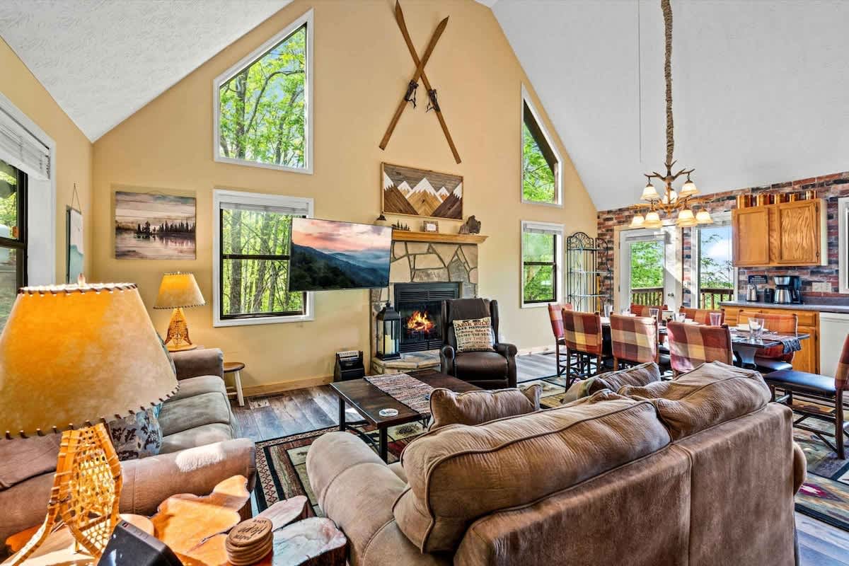 Hiker's Lodge 3
