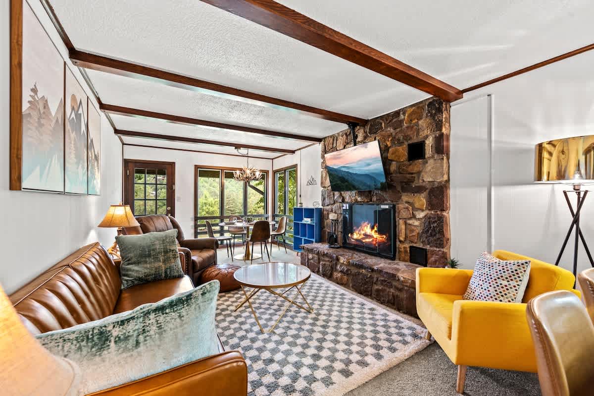 The Shaggin' Chalet 2