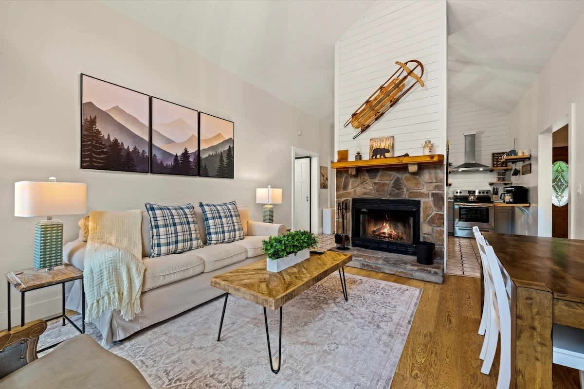Grand Ole Mountain House