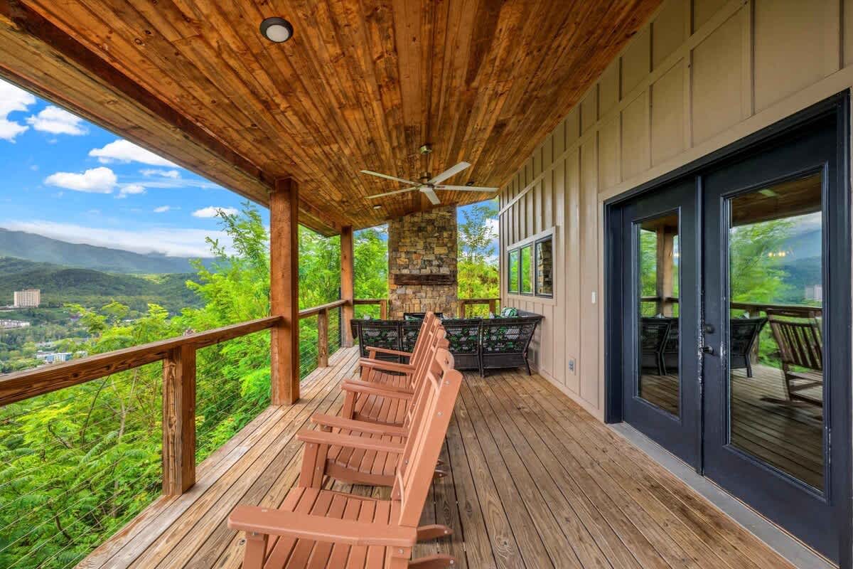 Smoky Mountain High | Photo 35