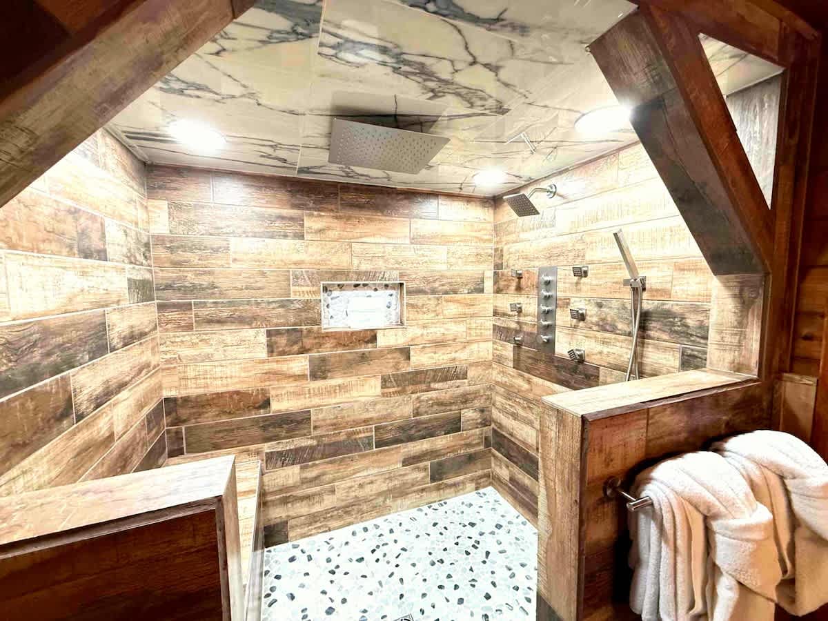 Ski Bear Chalet 8