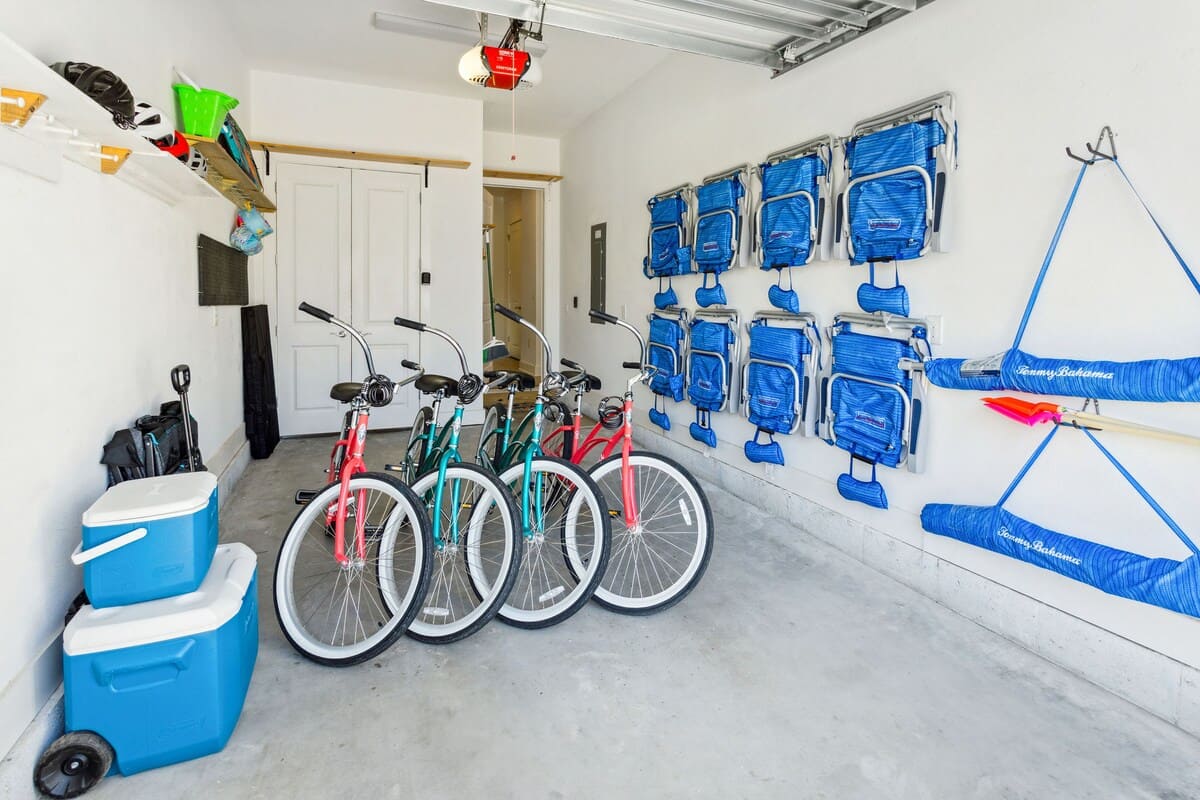 Beach gear and (4) adult bikes included in your stay!