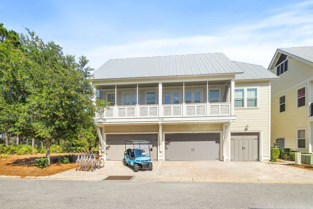 Home features a 6 seater golf cart and 6 adult bikes!