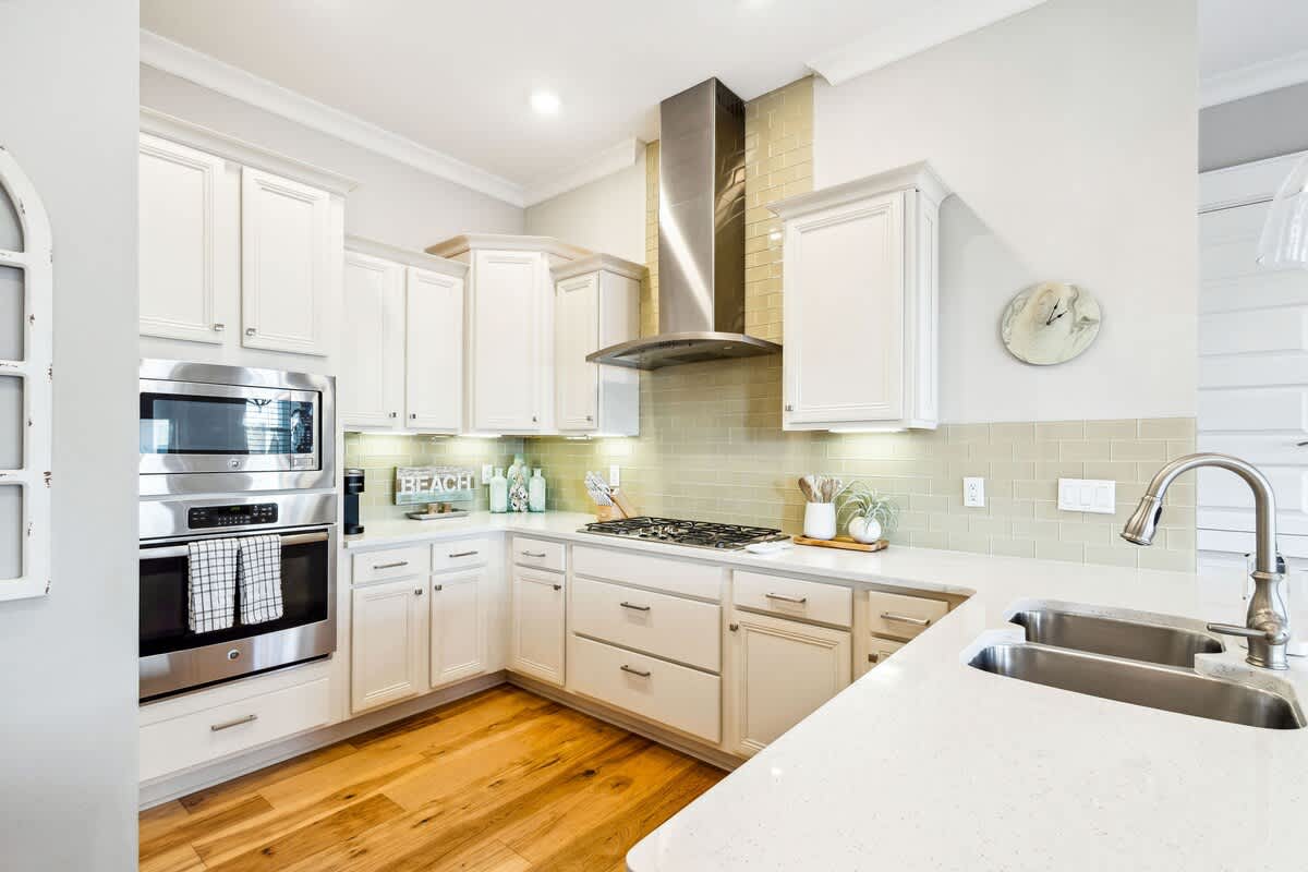 Fully stocked gourmet kitchen. Perfect for cooking together!