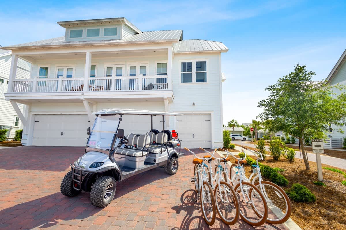 Home features a 6-seater golf cart and 4 adult bikes!