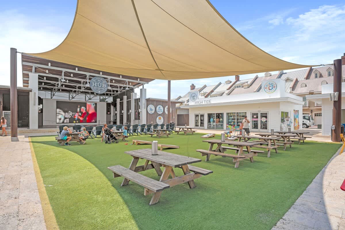 The Big Chill features a large outdoor amphitheater with nightly entertainment directly across the street!