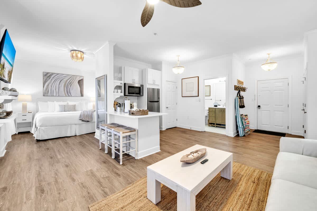 Welcome to "Sandy Pearl' by Stay on 30a.