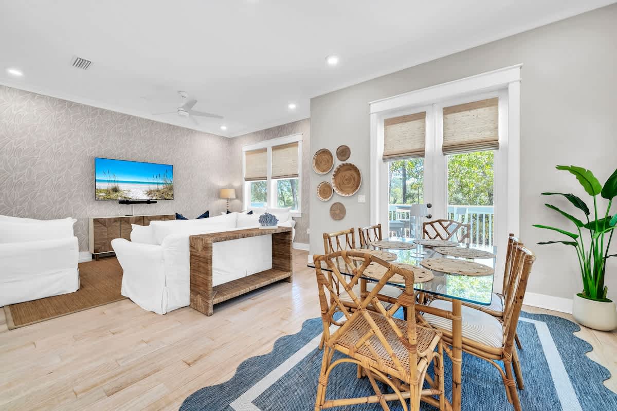 Spacious open floor concept.