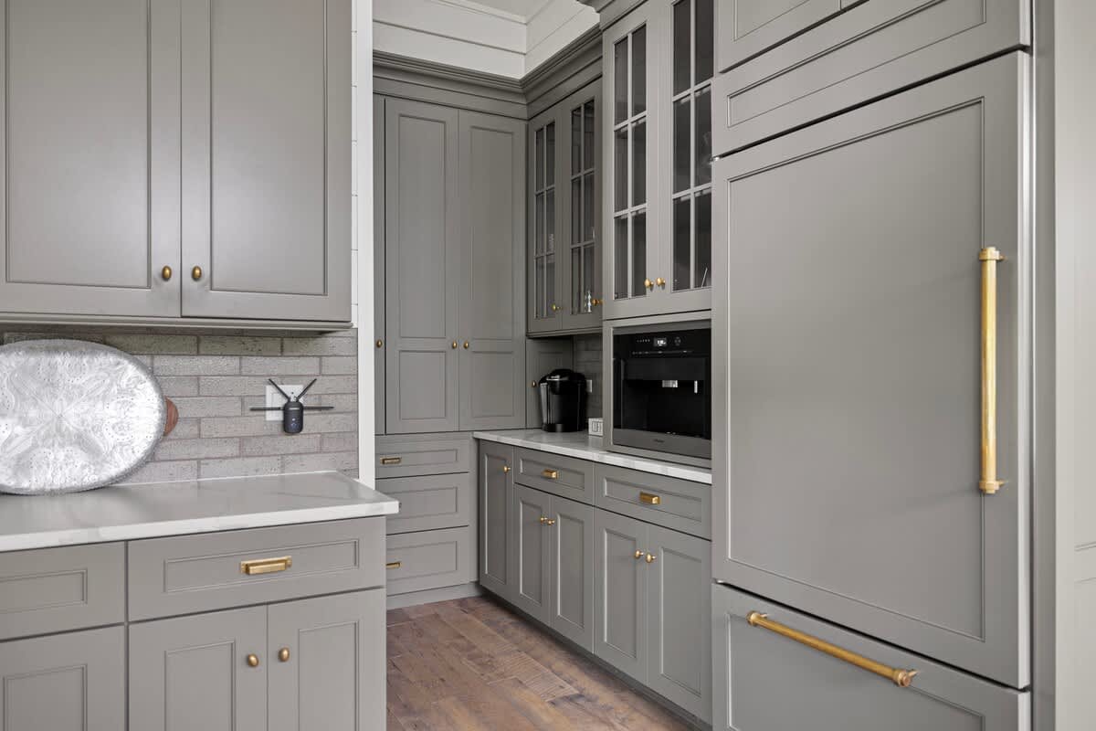 Ever wanted to know what if feels like to have a butler's pantry?