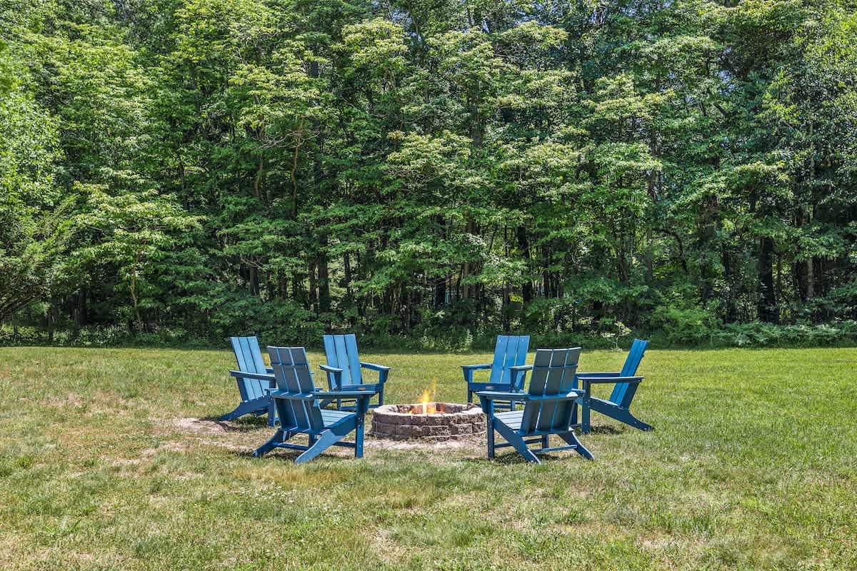 Make your next special vacation memory around our fire pit with a view.