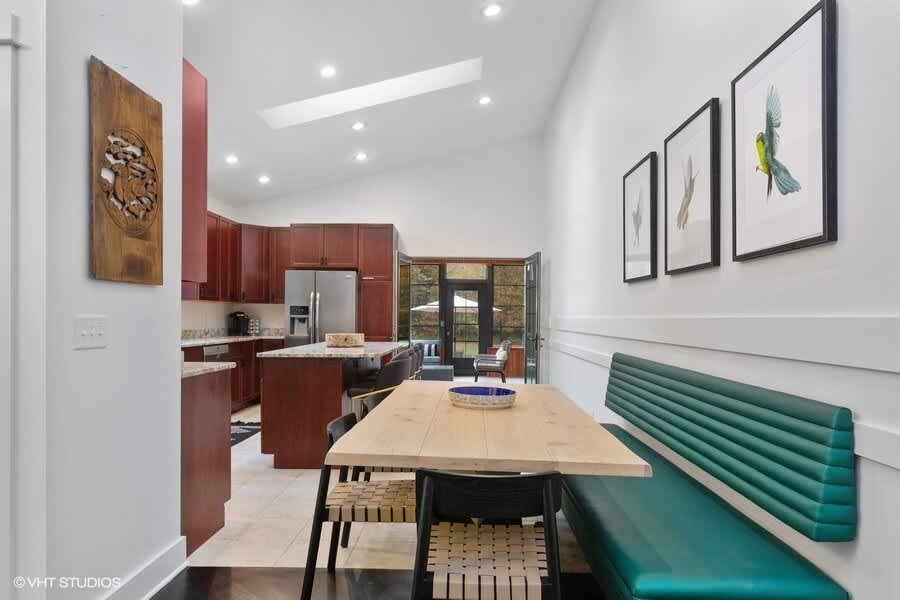 Chef's of all caliber appreciate the high-end appliances and gas range.