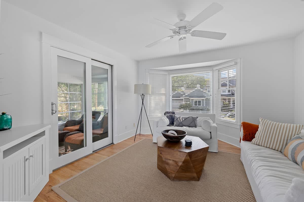 This intimate sitting room is wonderful for catching up with family & friends.