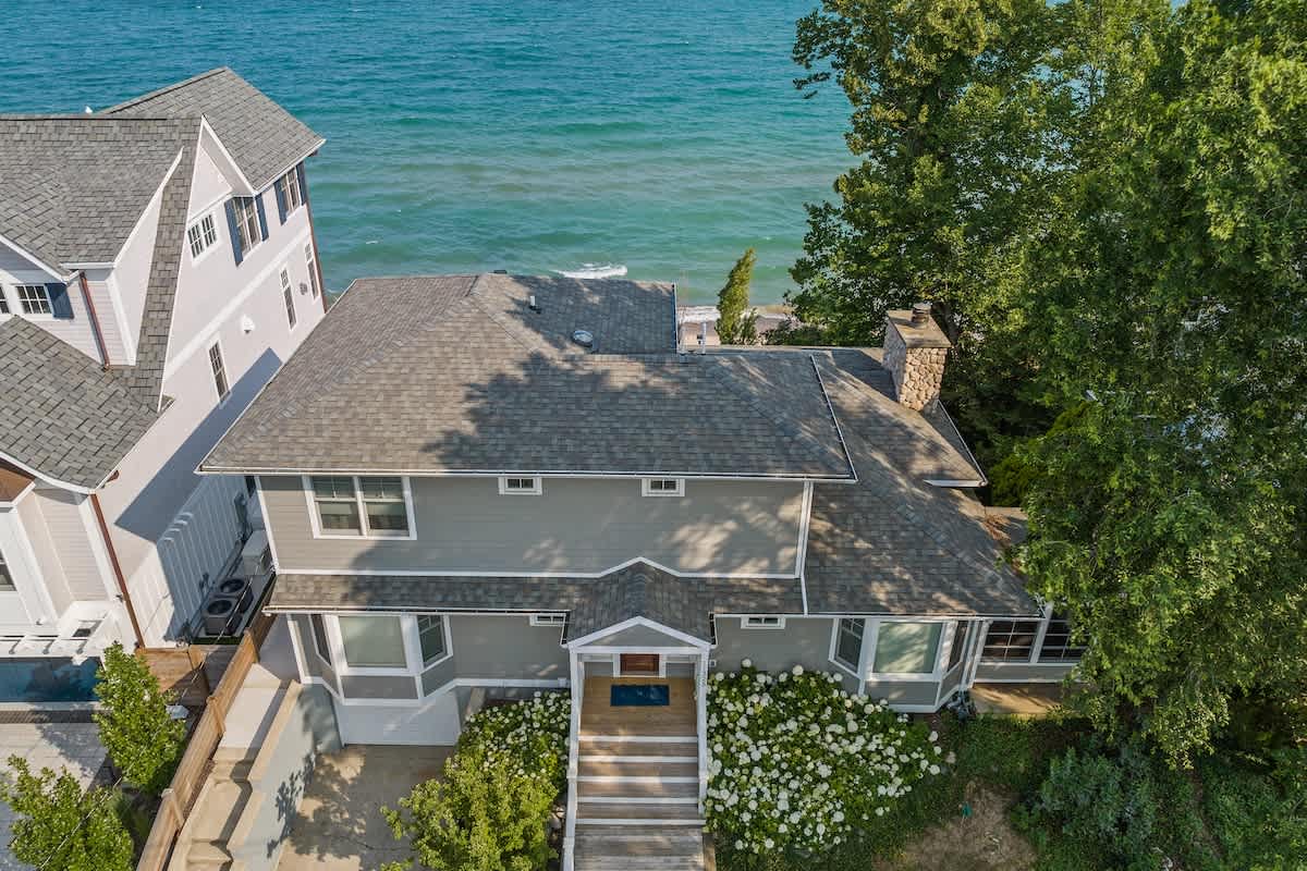 We look forward to hosting you at The Shore House!