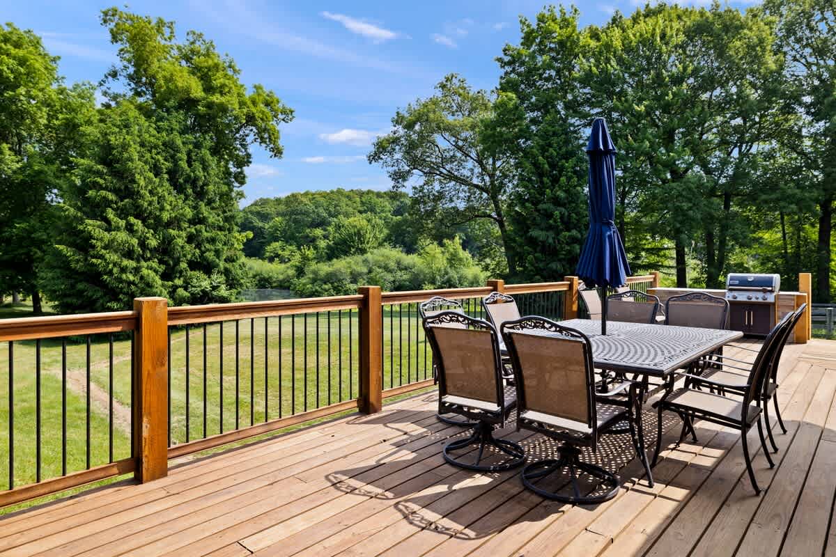 Dine alfresco while reveling in the charm and privacy of the country.