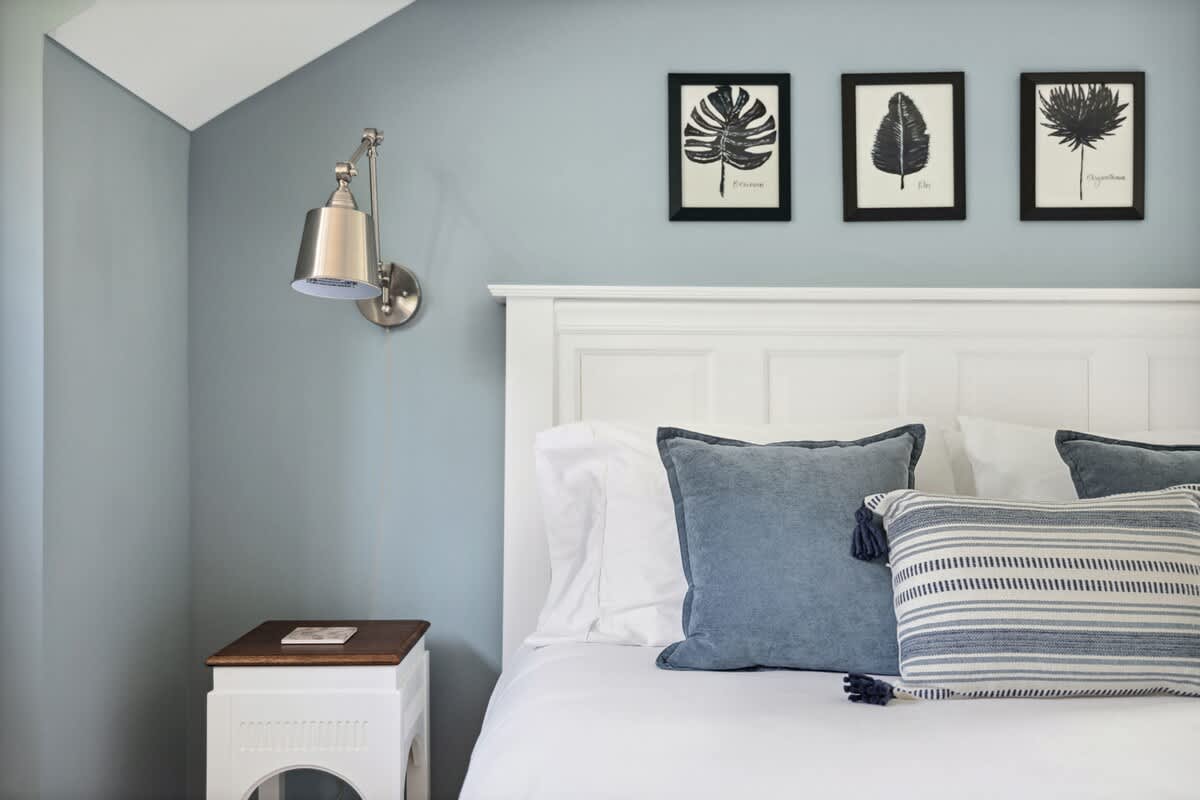 Bedroom 3 is on the upper level & has a queen-size bed.