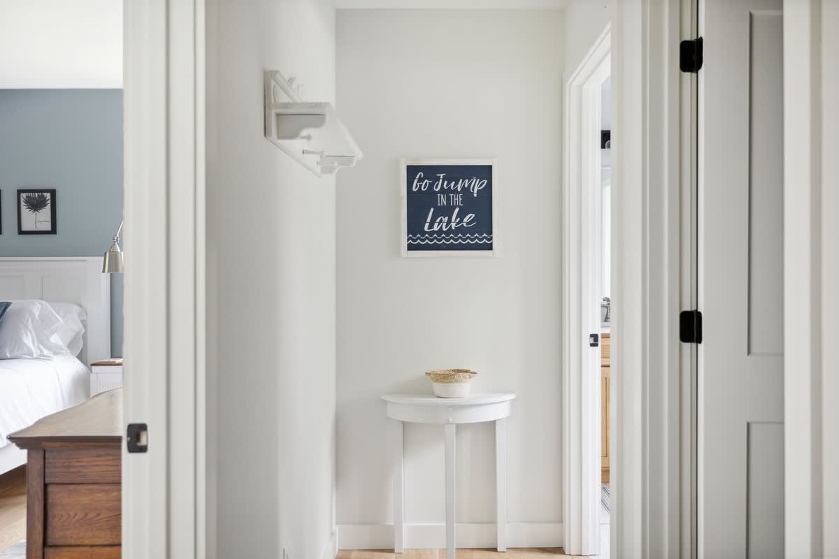 Stay organized with plenty of counter and closet space!