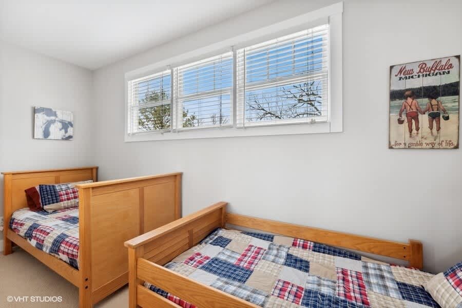 Bedroom 4 is on the upper level & has 2 twin-size beds.