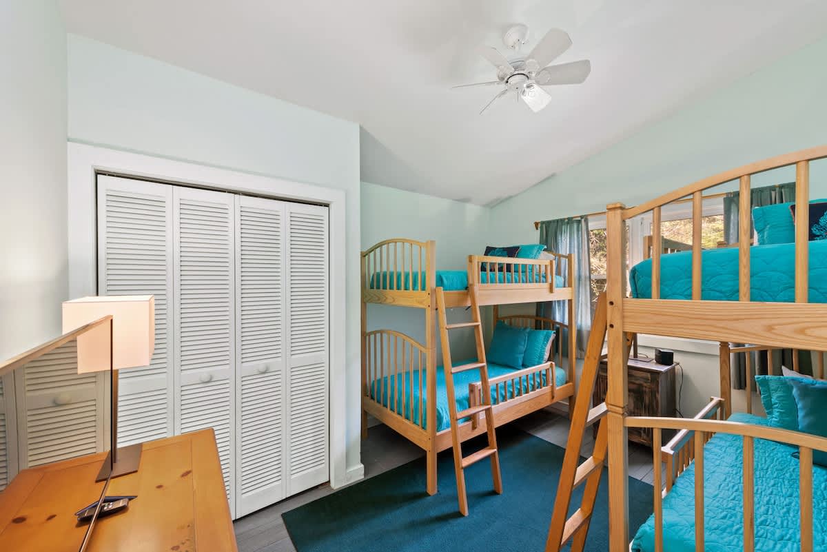 Bedroom 3 has 2 twin-size bunkbeds.