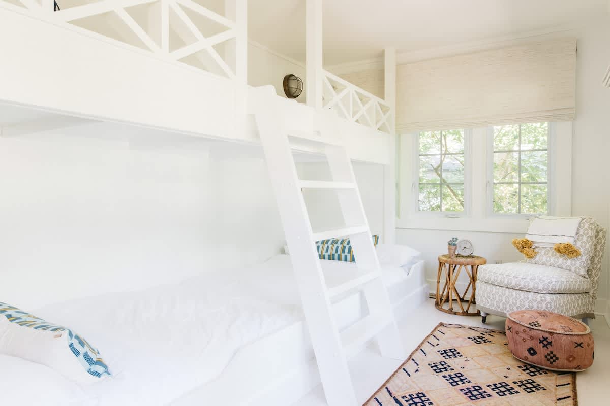 Sleepover haven – where sweet dreams and cherished memories intertwine!