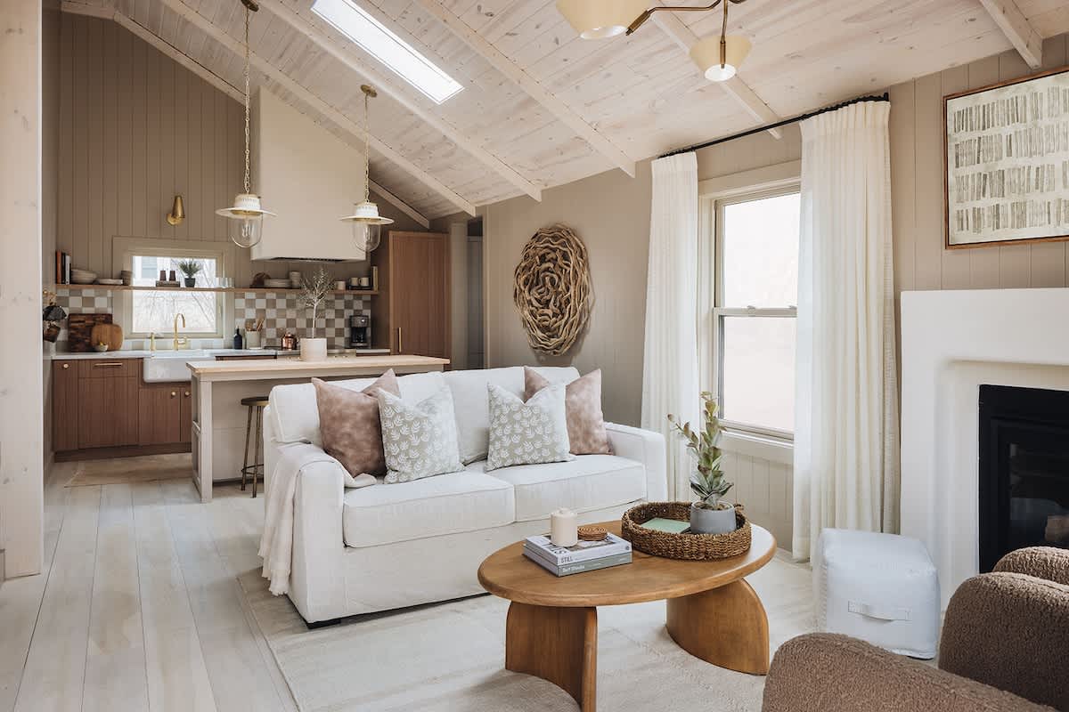 The Ivy - Our guests say it's a place where heavenly vacations start. We concur.