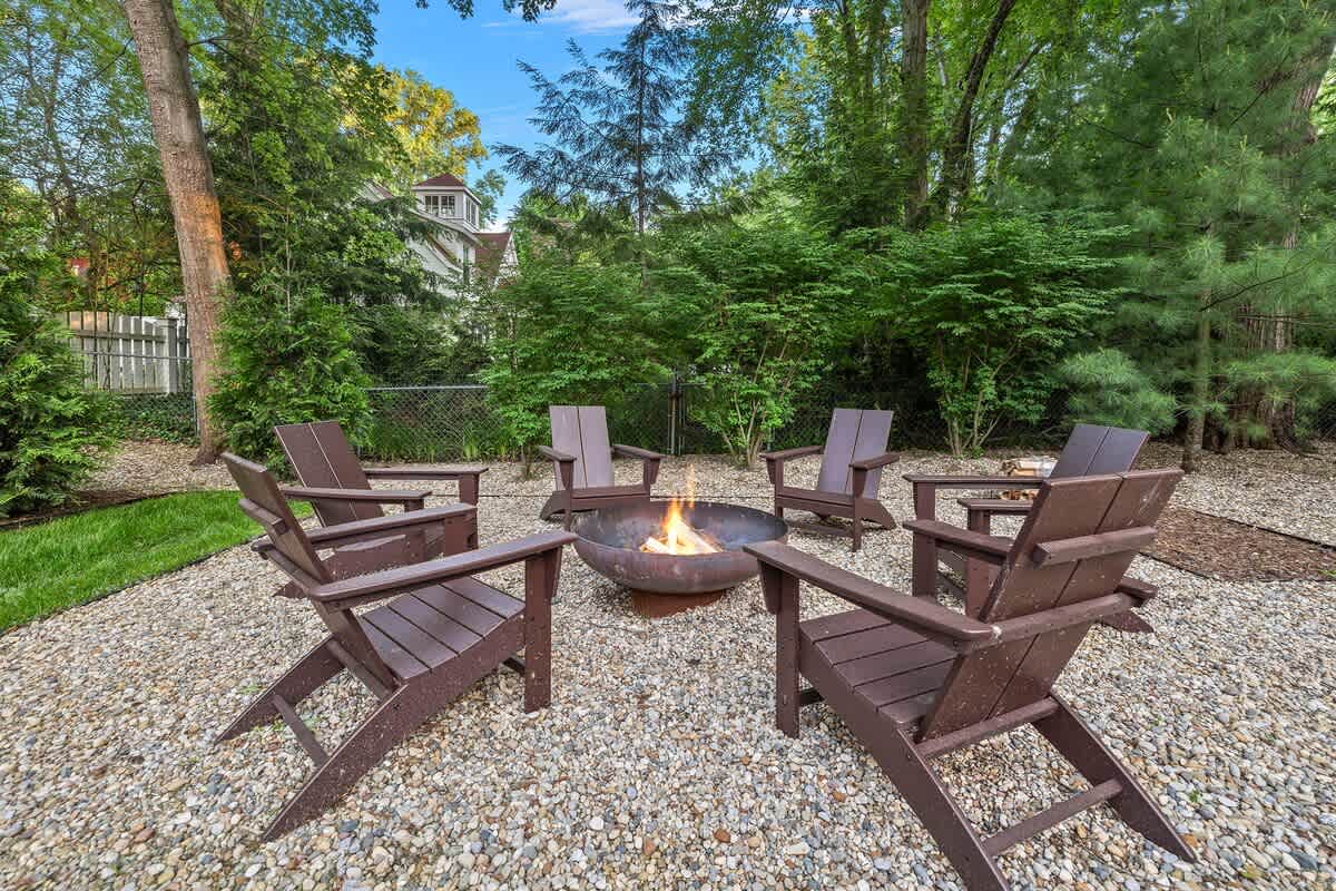 Let's unwind and enjoy the crackling fire under the stars.