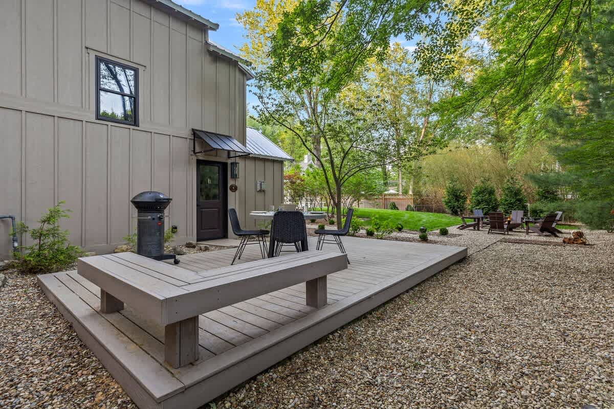 Embrace the beauty of outdoor living!