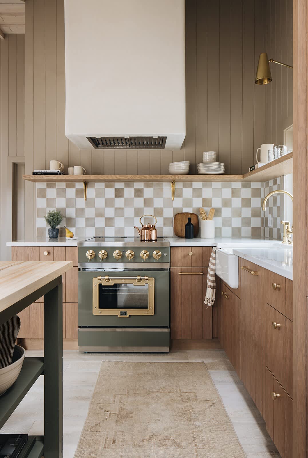 The Sage has an amazing, fully-equipped kitchen with all high-end appliances.